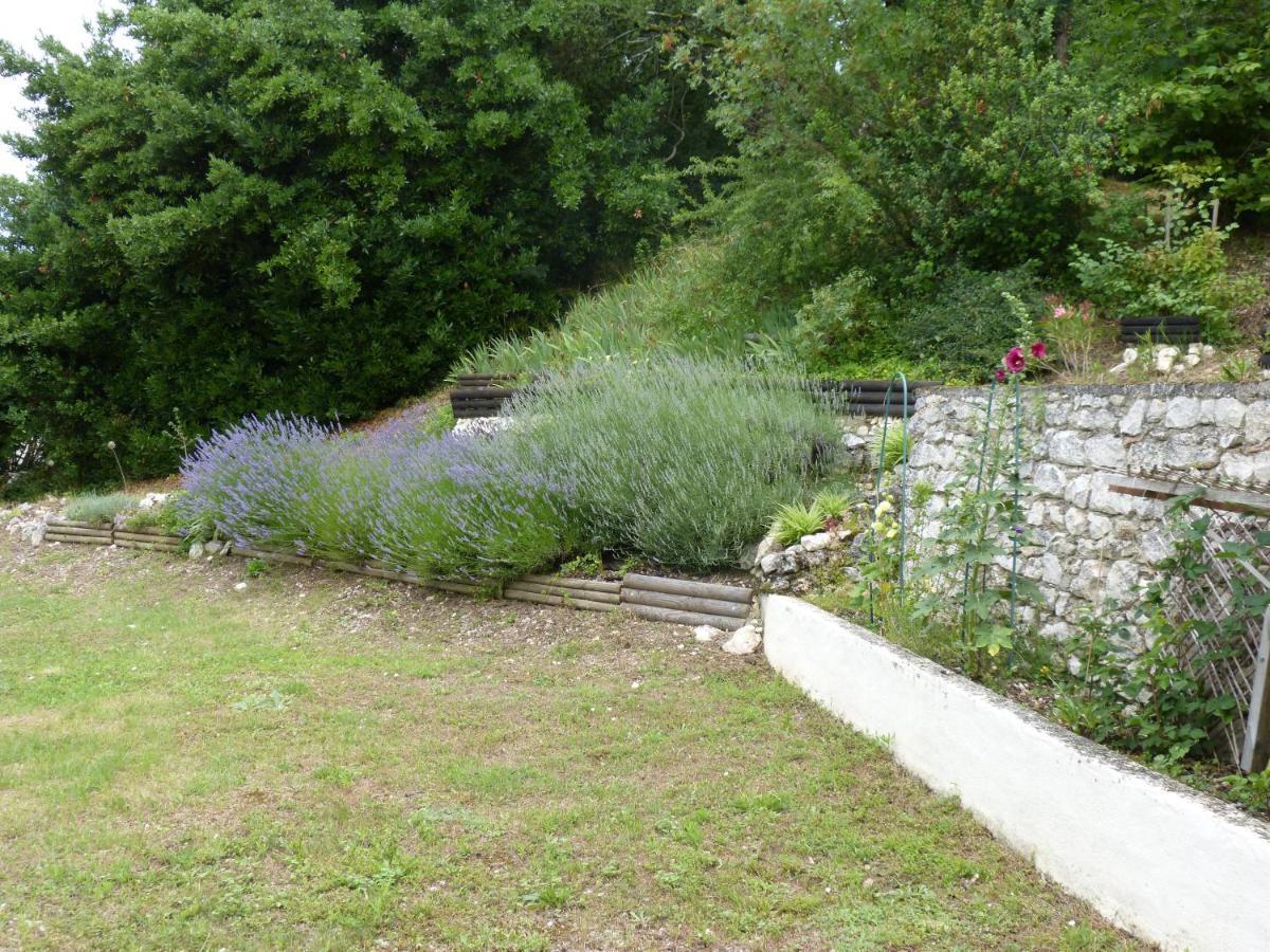 Villa D'Est En Ouest Montcuq Exterior foto